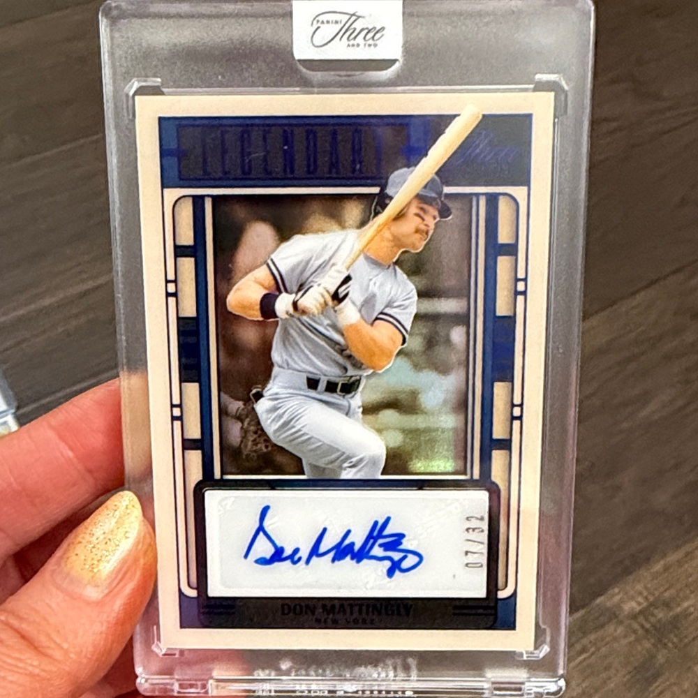 Don Mattingly Auto to 32 w Yankee Lot Baseball Sportscards Trading Panini 
Topps - Picture 15 of 15